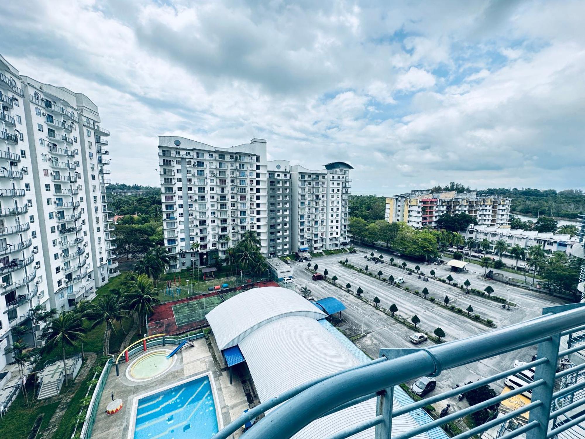 Apartment A13-5 Marina View *
